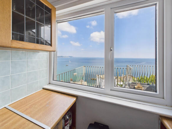 CAM05627G0-PR0006-STILL017