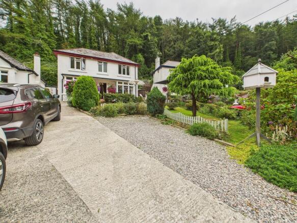 CAM05627G0-PR0013-STILL024