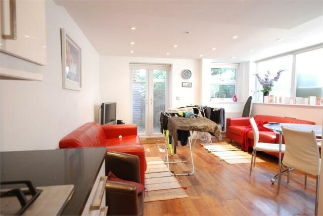 4 bedroom apartment to rent in queenstown road, battersea, sw8