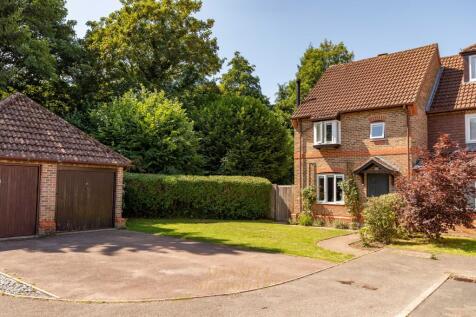 9 Swans Ghyll Forest Row RH18 5PA