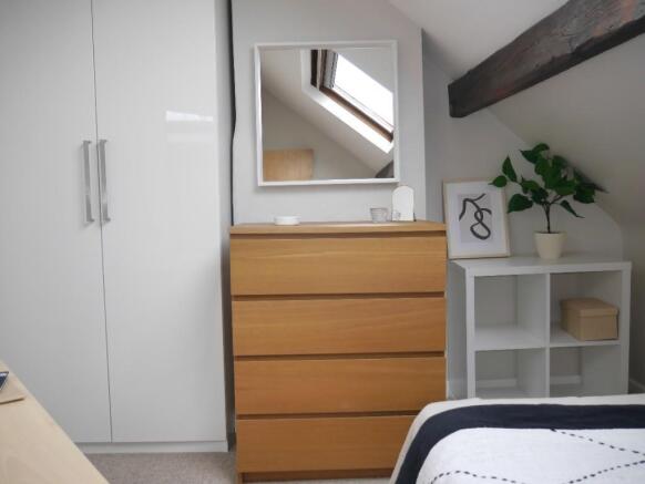 Attic front bedroom