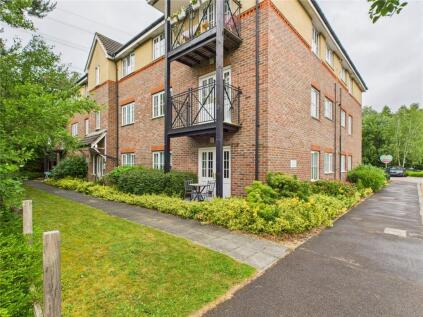 Whitsbury House, Twyford Close, Fleet, Hampshire, GU51