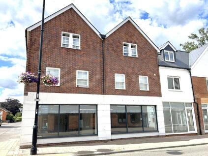 Fleet Road, Fleet, Hampshire, GU51