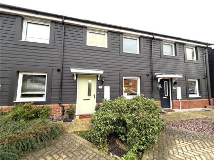 Grant Drive, Church Crookham, Fleet, Hampshire, GU52