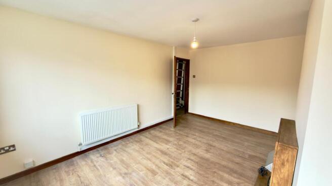 WhatsApp Image 2025-10-16 at 13.34.53 (2).jpeg