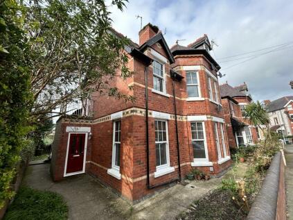 Colwyn Bay - 6 bedroom detached house for sale