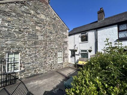 Swan Square, Abergele