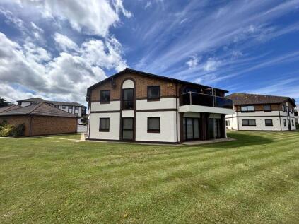 Cwrt Y Coleg, Rhos on Sea