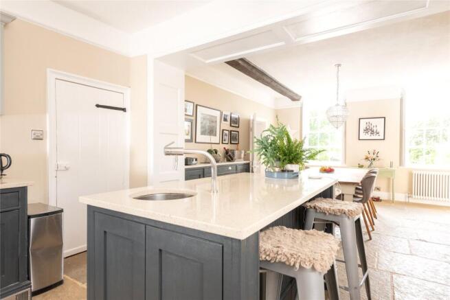 Kitchen/Breakfast