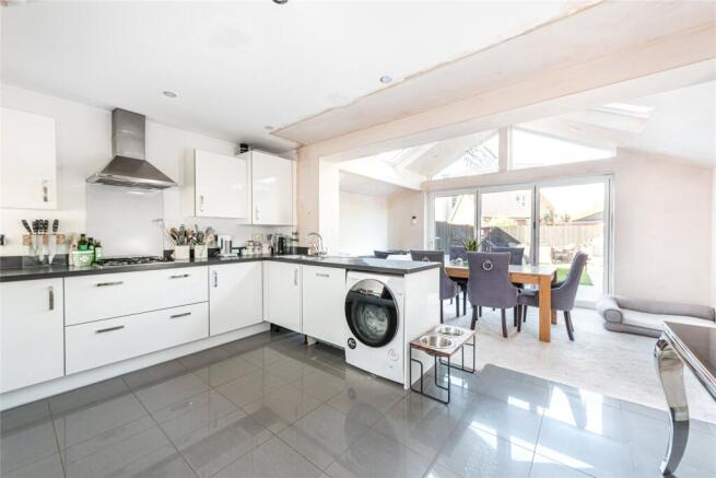 Kitchen/Dining Rm