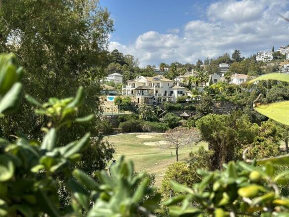 GOLF COURSE VIEWS