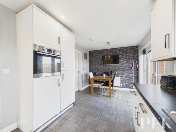 Kitchen / Diner