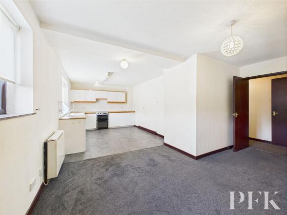 Open plan living / dining / kitchen