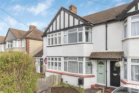 Faringdon Avenue, Bromley, BR2