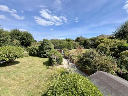 Shepherds Way, Fairlight,