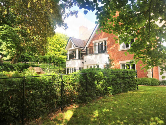 Richmond Wood Norton