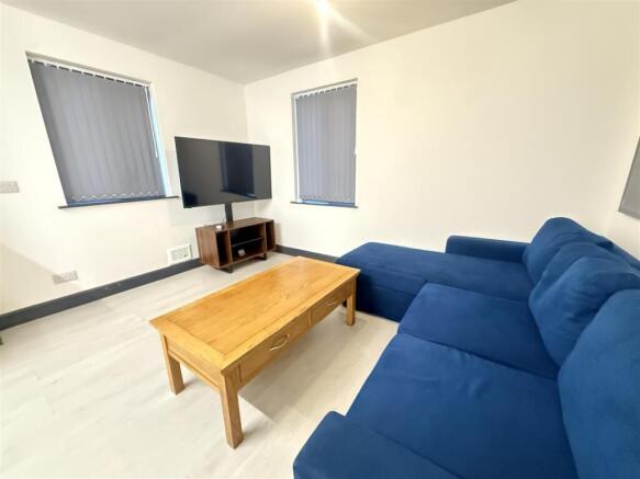 Photo 22-12-2025, 11 23 49.jpg