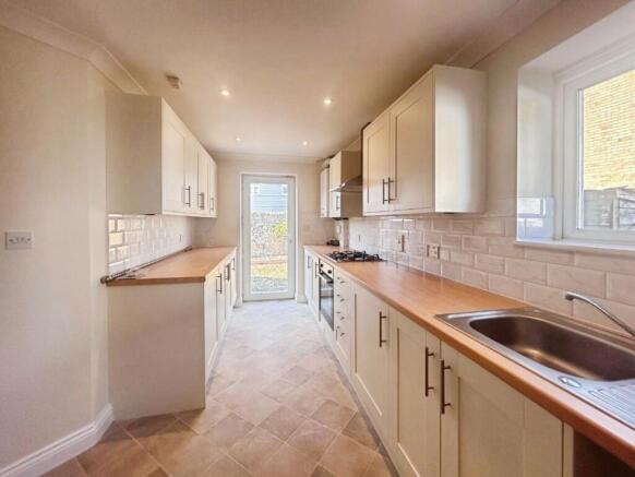 pbox-kitchen-330676.jpg