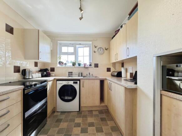 pbox-kitchen-333363.jpeg