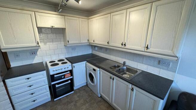 WhatsApp Image 2025-04-07 at 14.42.57_8b292dbb.jpg