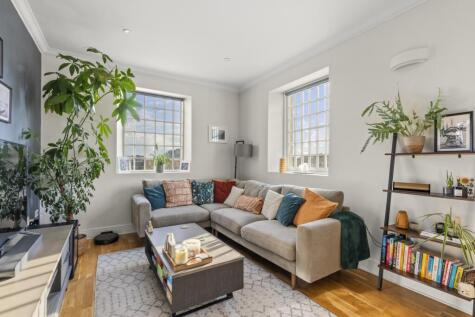 Hilda Road, Southall, UB2