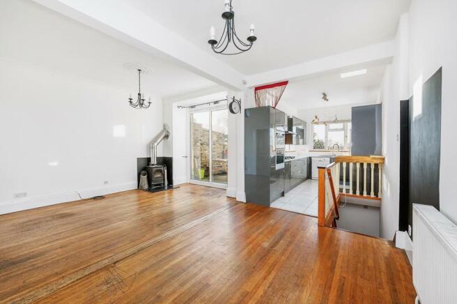 Open-Plan Living/Dining/Kitchen Spaces