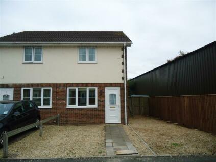 Caldicot - 2 bedroom semi-detached house