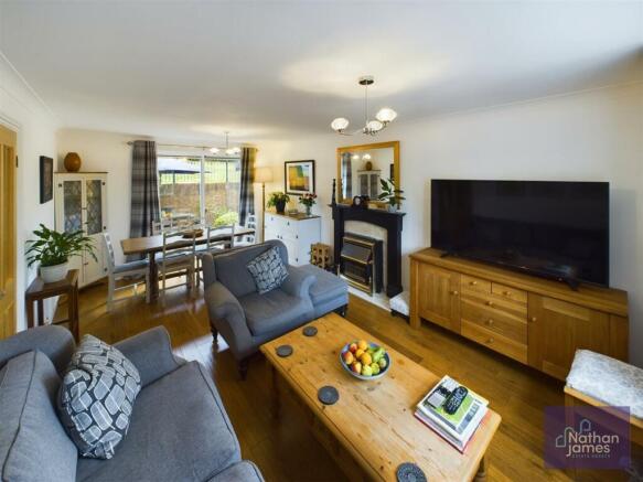 Living/Dining Room