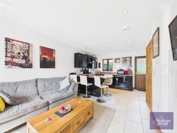 Kitchen / Dining Living Space