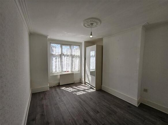 Lounge / 4th Bedroom