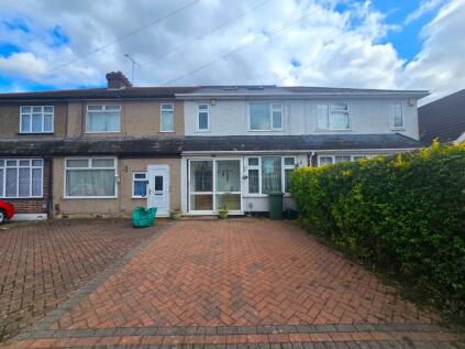 Newcroft Close, Uxbridge, UB8