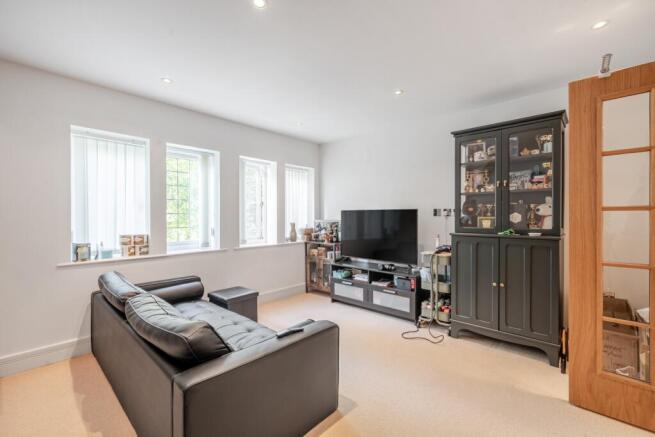 1344738-10-68b0b200667c4