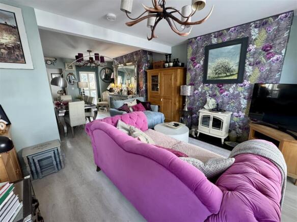 Living/Dining Room