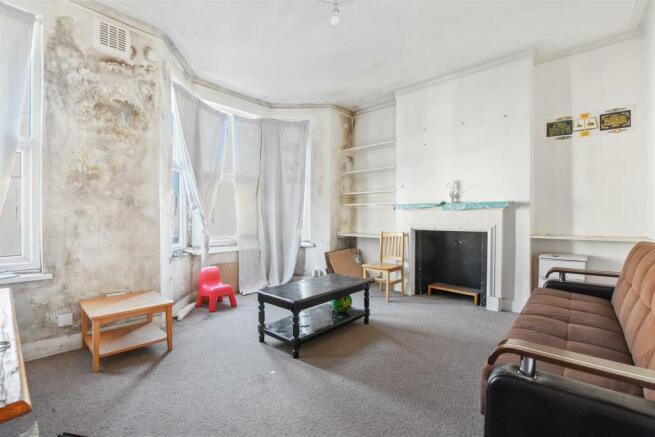 15-c158GCWT - FFF 78 Wakeman Road - Reception -Ori