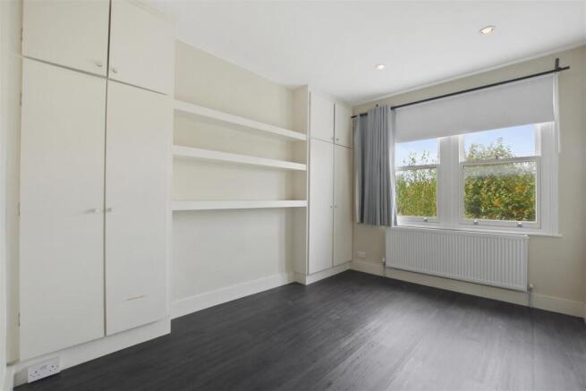 11-e6a7GCWT - TFF - 23 Pember Road - Reception 4 -