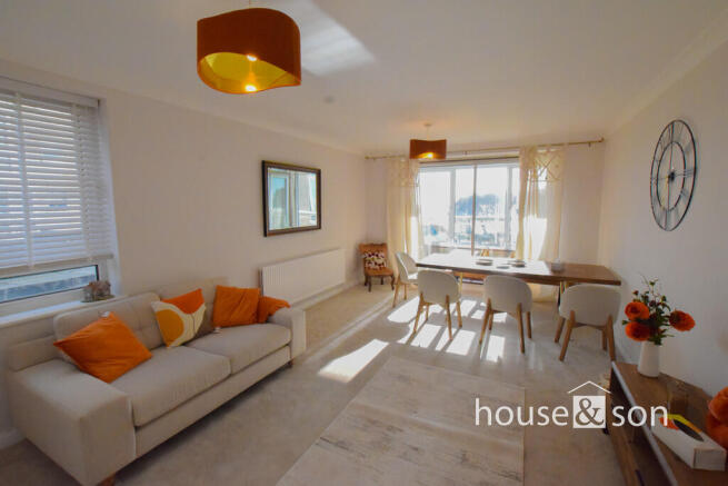 Lounge.2
