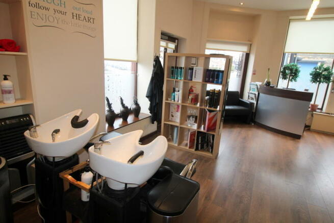 Hairdresser Barber Shop For Sale In House Of Hair Kingsmills Road Inverness Inverness Shire Iv2 Iv2