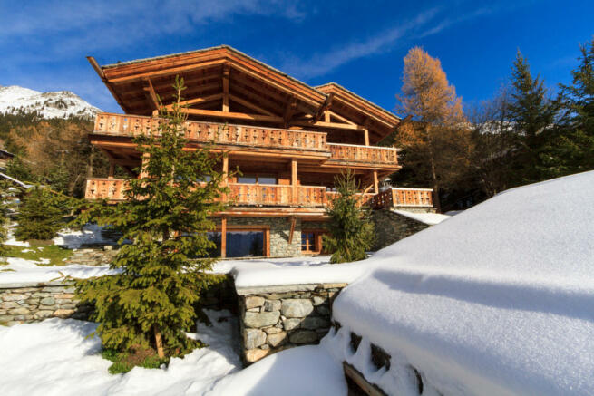 6 Bedroom Chalet For Sale In Chemin Des Esserts, Verbier, Switzerland