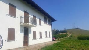 Photo of Mombercelli, Asti, Piedmont