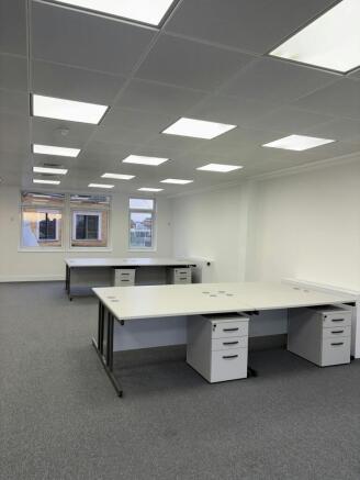 Open Plan Desking.jpg