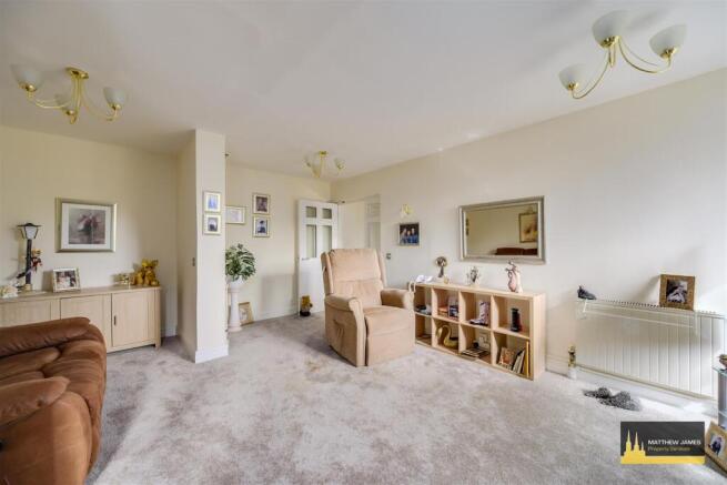 Lounge Dining Room