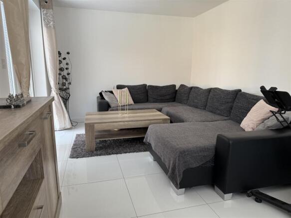 Lounge Dining Room
