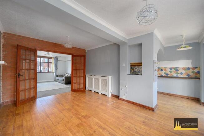 Kitchen/Dining