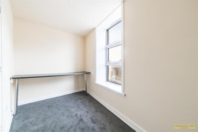UPSTAIRS ROOM2