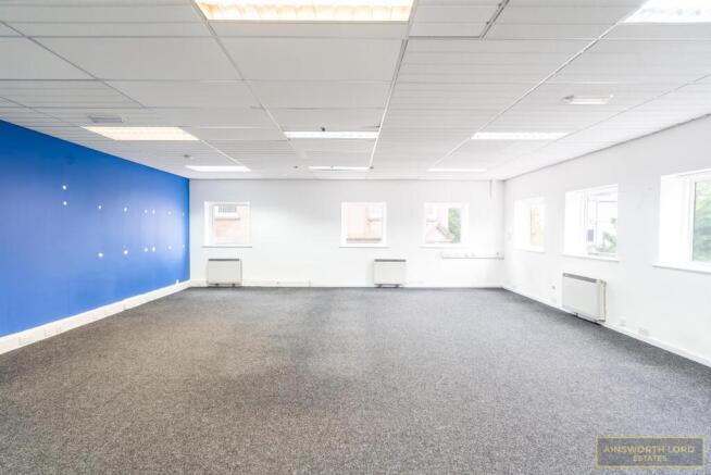 MAIN OFFICE SPACE