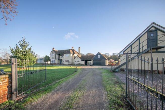GUTTERIDGE HALL LANE