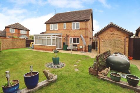 Barrell Close, Frating, Colchester CO7 