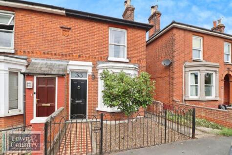 Ladysmith Avenue, Brightlingsea, CO7