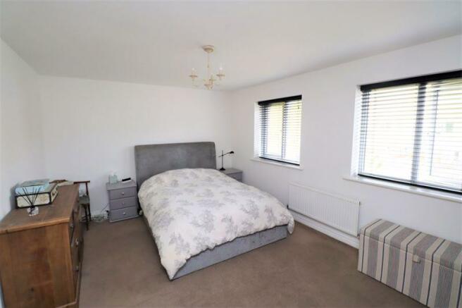 3 bedroom town house for sale in Jubilee Crescent, Needham Market