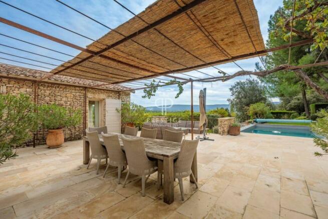 5 Bedroom House For Sale In Provence-alps-cote D`azur, Vaucluse, Gordes 